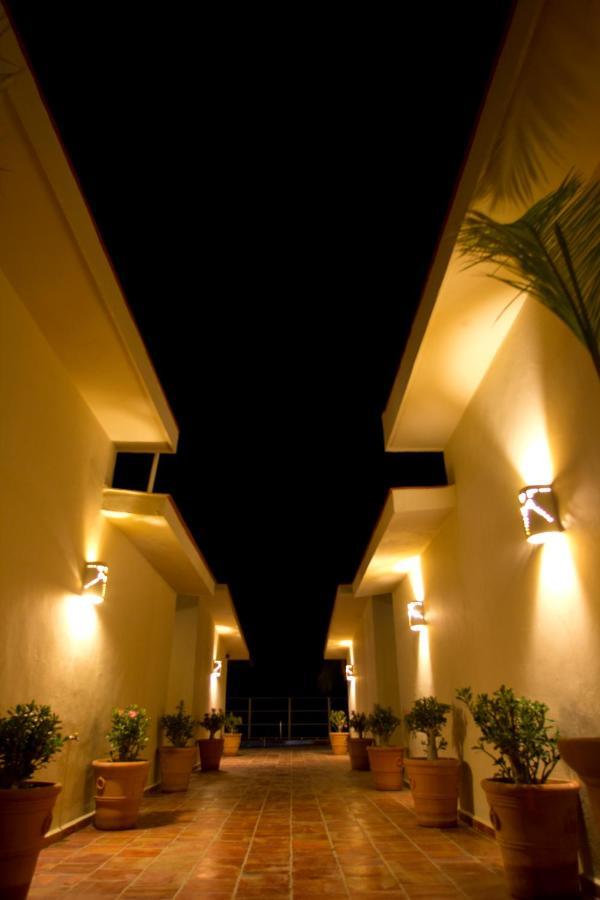 Bungalows Las Arenas San Patricio - Melaque Exterior foto
